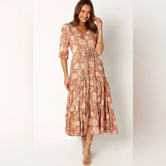 Petal & Pup Kelda Dress - Picture 1 of 13